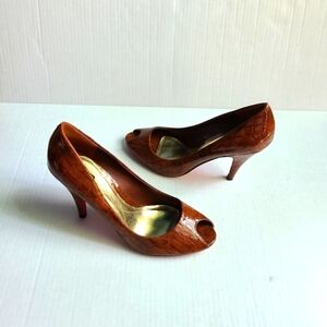 NEW KENNETH COLE UNLISTED peep-toe heels sandals